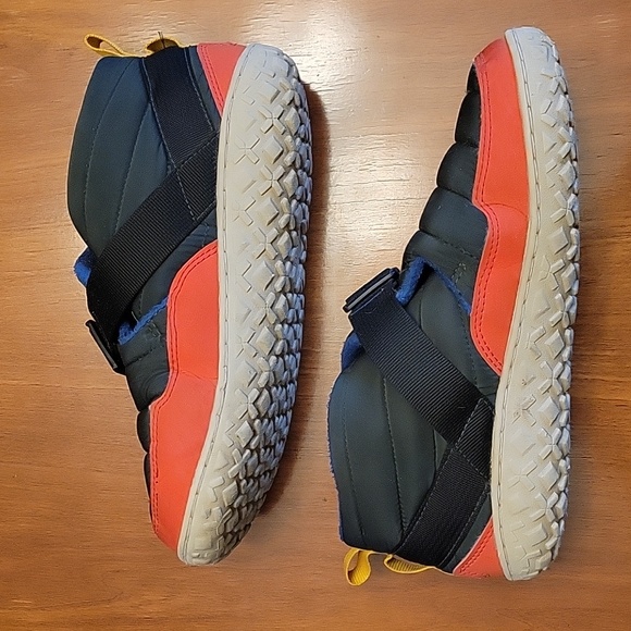 Chacos Ramble Puff Slippers Size 9 Women's - Picture 2 of 7